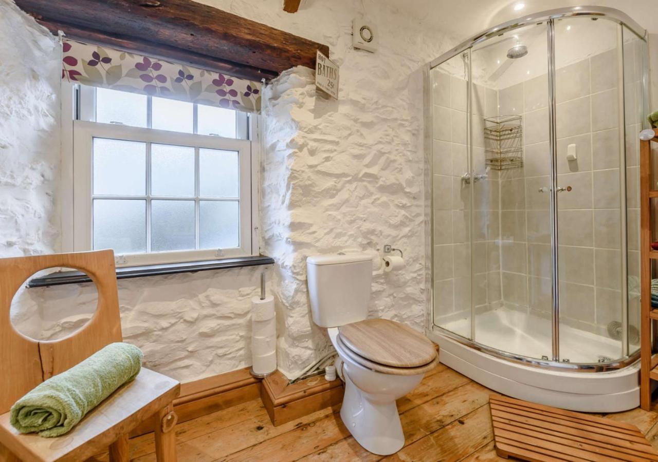 Bwthyn Clyd - St Davids Villa ภายนอก รูปภาพ